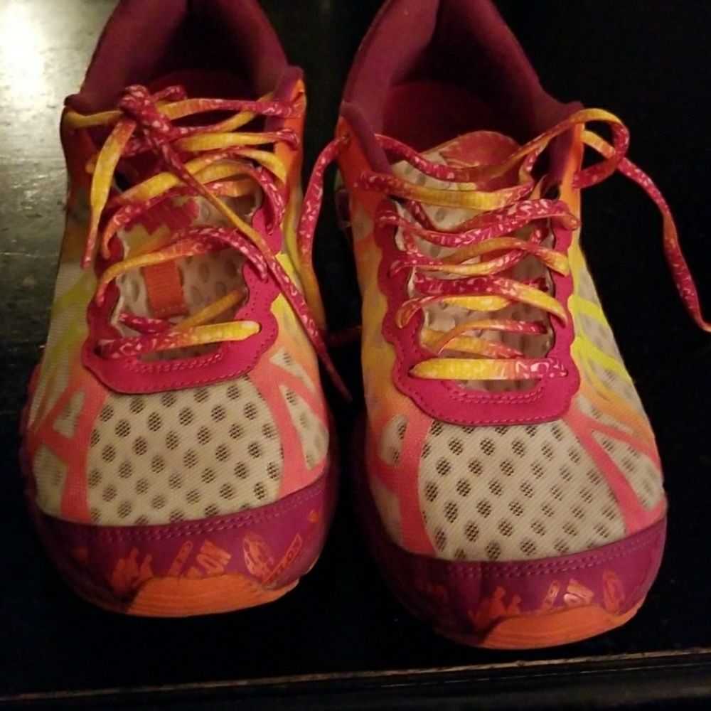 Asics TRI 9